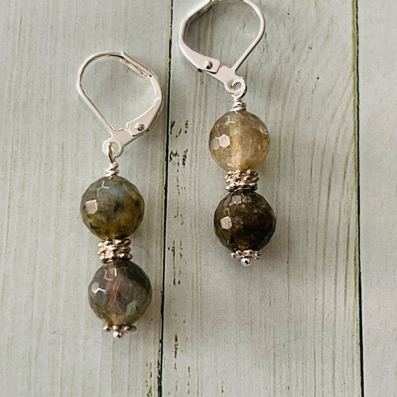 Wire wrapped Labradorite Necklace and Earrings, Handmade - Picture 3 of 3